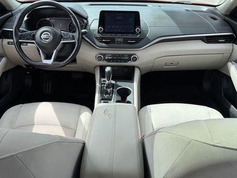Used 2019 Nissan Altima 2.5 SV FWD image 23