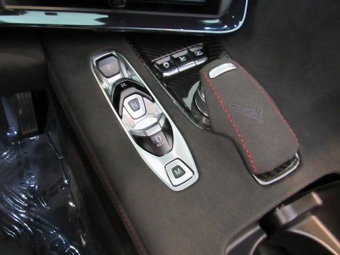 Used 2024 Chevrolet Corvette Z06 image 18