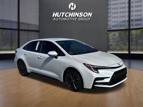 New 2026 Toyota Corolla SE image 1