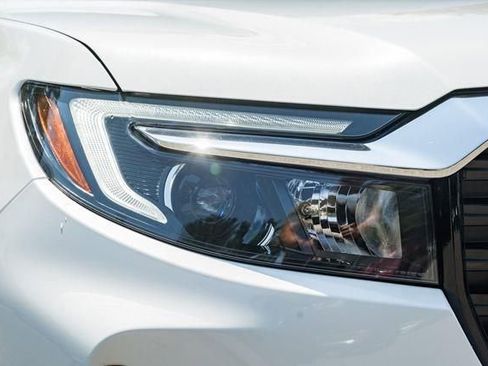 Used 2023 Honda Ridgeline RTL-E image 36