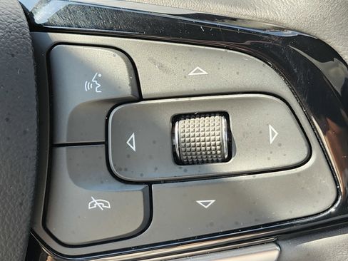 Used 2023 Buick Enclave Premium w/ Experience Buick Package image 36