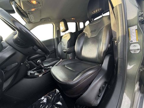 Used 2020 Jeep Compass Limited AWD/4WD image 22