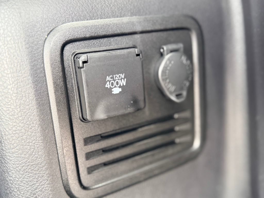 Used 2023 Toyota 4Runner Limited RWD image 34
