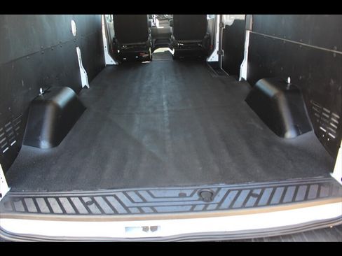 Used 2025 Ford Transit 250 148 Medium Roof w/ Load Area Protection Package RWD image 10