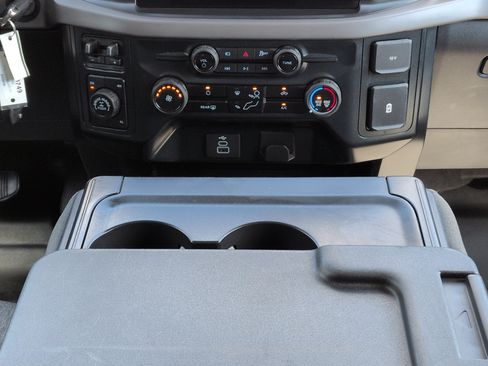 Used 2025 Ford F150 XL w/ Equipment Group 103A High AWD/4WD image 17