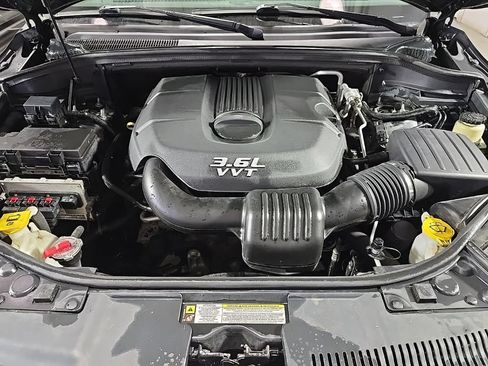 Used 2013 Dodge Durango Citadel w/ Mopar Chrome Appearance Group AWD/4WD image 12