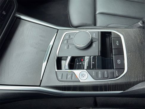 Used 2024 BMW 430i Convertible image 44