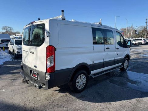 Used 2015 Ford Transit 250 130 Low Roof w/ Exterior Upgrade Package image 4