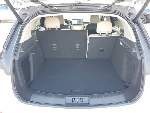 New 2026 Lincoln Corsair Reserve image 29