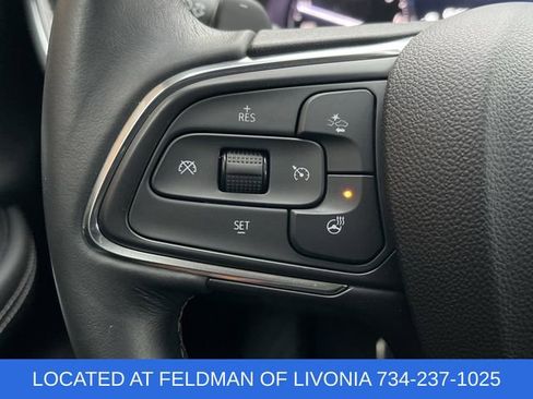 Certified 2022 Buick Envision Essence w/ Sport Touring Package image 35
