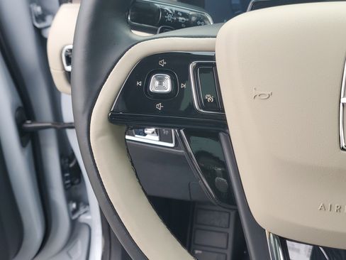 New 2026 Lincoln Corsair Grand Touring image 17