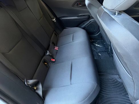 Used 2023 Toyota Prius LE FWD image 22