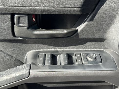 New 2026 Toyota Tacoma SR5 image 27