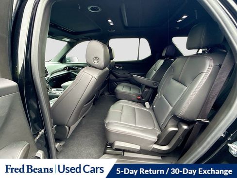 Used 2023 Chevrolet Traverse RS AWD/4WD image 28