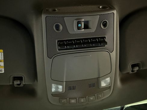 Used 2019 Ford F250 Lariat w/ Lariat Value Package image 32