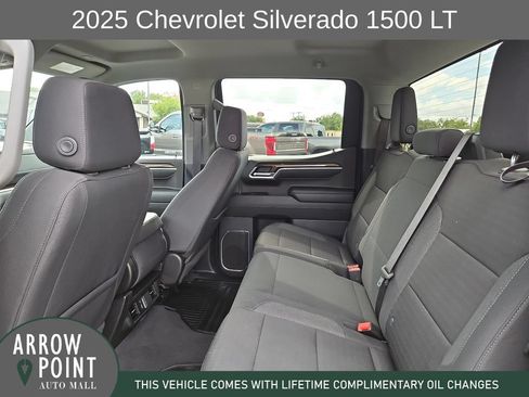 Used 2025 Chevrolet Silverado 1500 LT RWD image 18