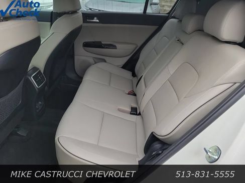 Used 2022 Kia Sportage EX w/ EX Technology Package AWD/4WD image 28