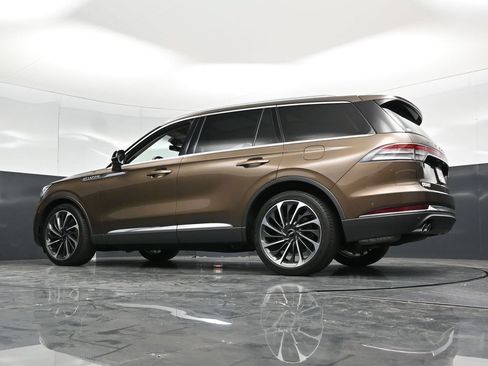 Used 2022 Lincoln Aviator Reserve w/ Equipment Group 201A AWD/4WD image 61