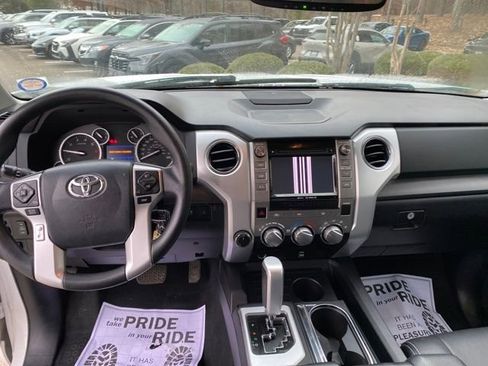 Used 2015 Toyota Tundra SR5 image 15