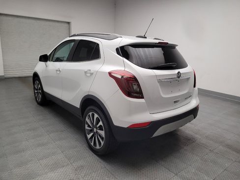 Used 2022 Buick Encore Preferred w/ Safety Package FWD image 5