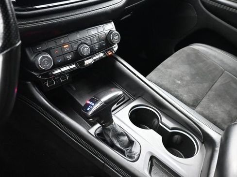 Used 2022 Dodge Durango GT AWD/4WD image 9