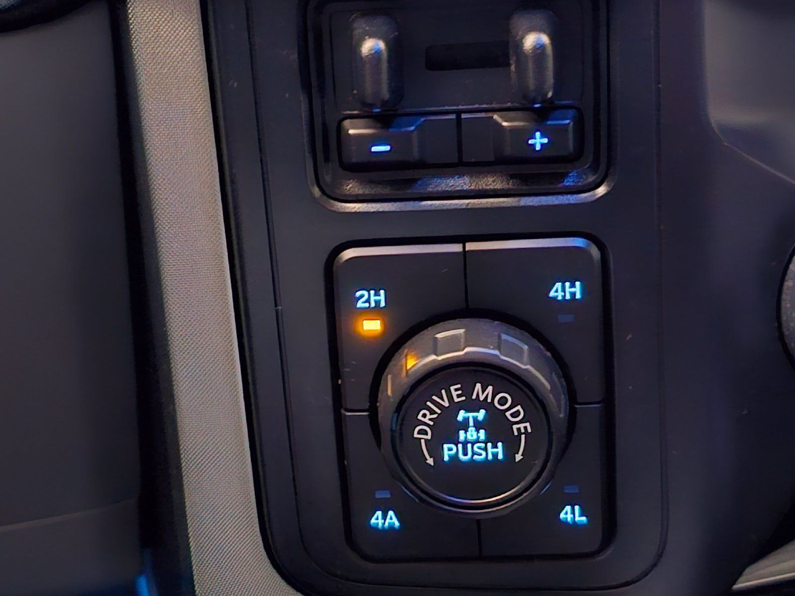 Used 2022 Ford F150 Limited AWD/4WD image 16