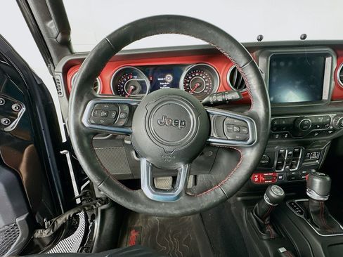 Used 2018 Jeep Wrangler Unlimited Rubicon AWD/4WD image 11