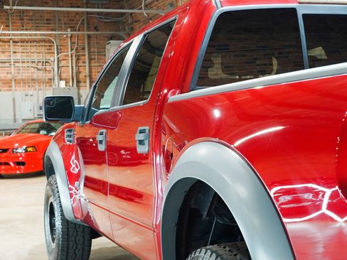Used 2014 Ford F150 Raptor w/ Equipment Group 801A Luxury AWD/4WD image 20