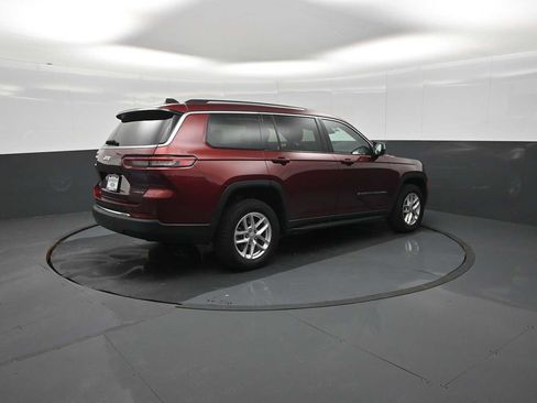 Used 2022 Jeep Grand Cherokee L Laredo w/ Luxury Tech Group I AWD/4WD image 31