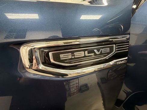 Used 2022 GMC Sierra 1500 SLT w/ SLT Premium Plus Package image 32