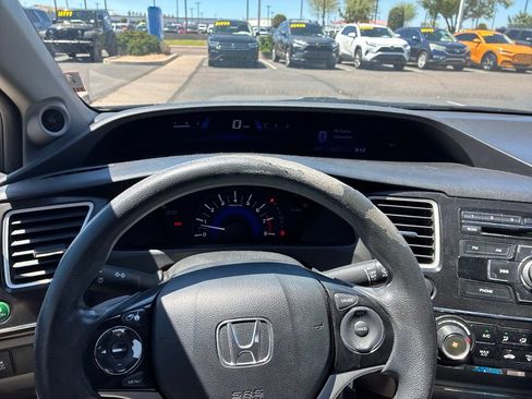 Used 2013 Honda Civic LX image 7