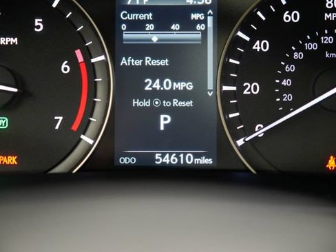 Used 2022 Lexus RX 450h AWD w/ Luxury Package image 22