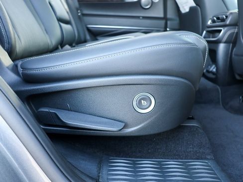 Used 2021 Genesis GV80 2.5T w/ Advanced Package 02 image 25