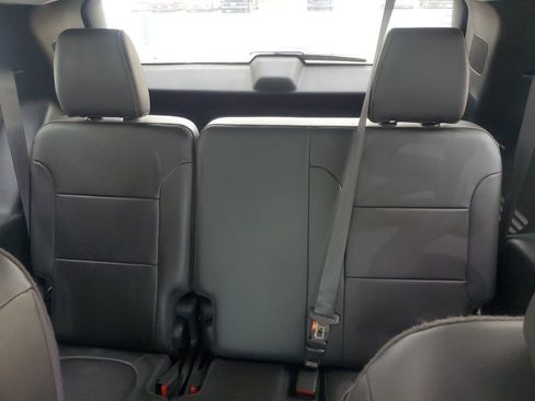 Used 2020 Chevrolet Traverse LT w/ LT Premium Package image 14