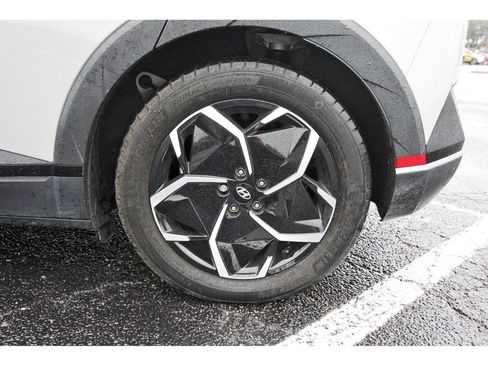 Certified 2023 Hyundai Ioniq 5 SE w/ Cargo Package RWD image 32