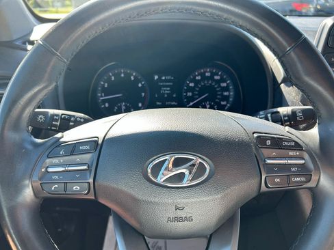 Used 2018 Hyundai Kona SEL w/ SEL Tech Package 02 AWD/4WD image 12