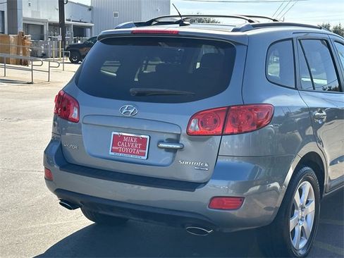 Used 2009 Hyundai Santa Fe Limited w/ Navigation Pkg 5 image 6