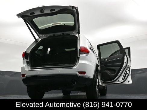 Used 2020 Jeep Grand Cherokee Limited image 38