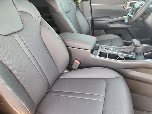 New 2026 Kia Sorento S image 10