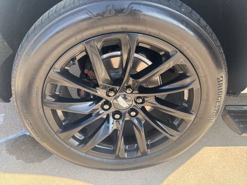 Certified 2024 Cadillac Escalade Sport Platinum w/ LPO, ONYX Package AWD/4WD image 6