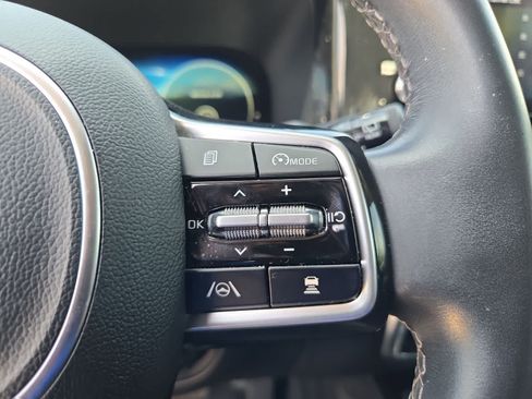 Used 2023 Kia Sorento SX FWD image 23