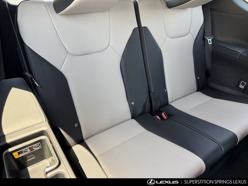 Used 2026 Lexus TX 500h AWD w/ Technology Package image 30