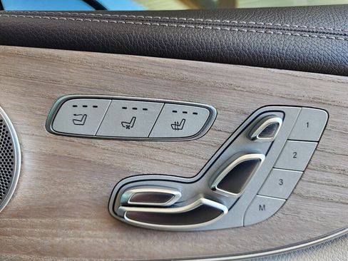 Used 2020 Mercedes-Benz E 450 4MATIC Cabriolet w/ AMG Line image 83