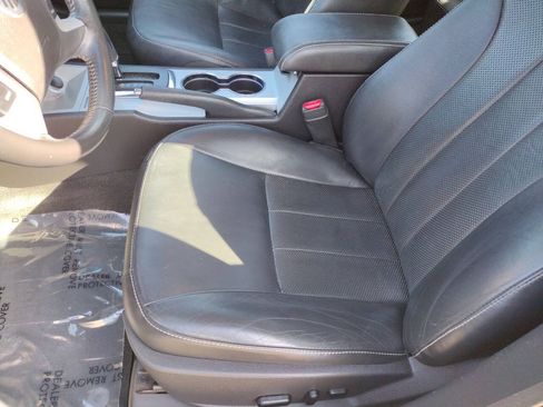 Used 2011 Mercury Milan Premier FWD image 14