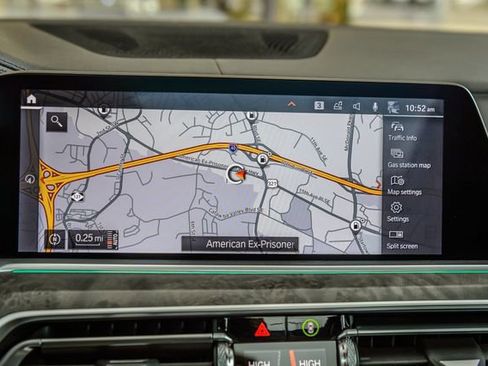 Used 2020 BMW X5 sDrive40i w/ M Sport Package image 23