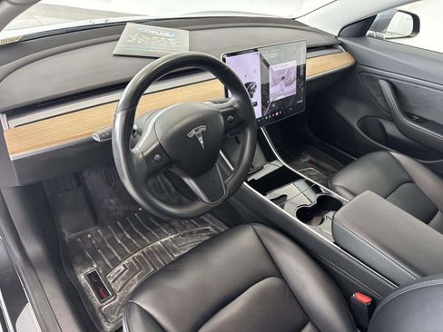 Used 2018 Tesla Model 3 Long Range RWD image 21