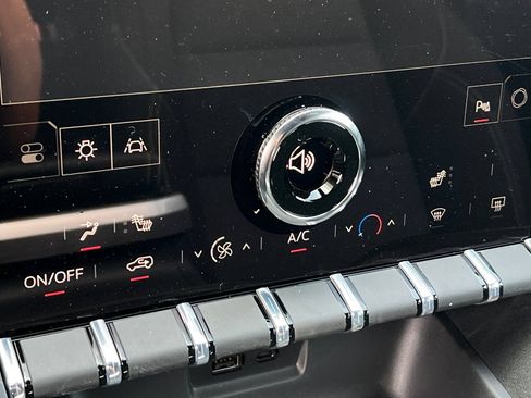 New 2026 GMC Terrain Elevation FWD image 23