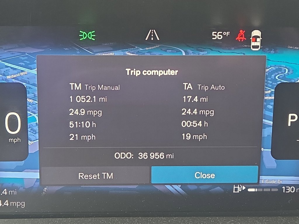 Used 2023 Volvo XC60 B5 Plus AWD/4WD image 6