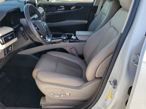 Certified 2023 Lincoln Nautilus Reserve w/ Equipment Group 201A image 6