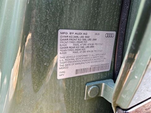 Used 2025 Audi Q5 Premium Plus w/ Premium Plus image 10